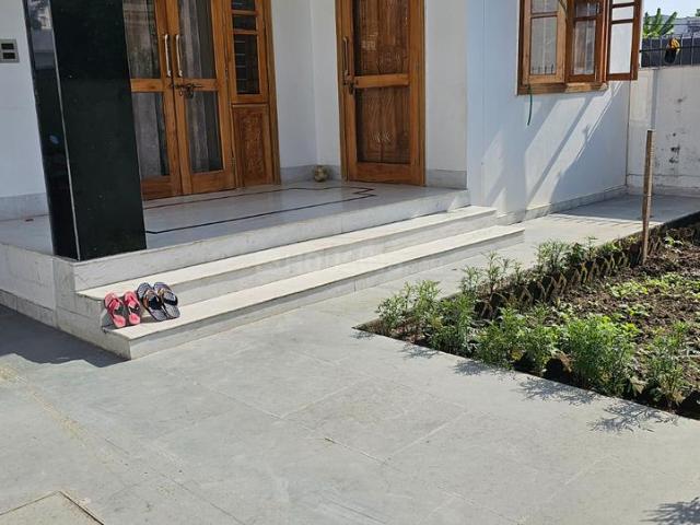 3 BHK Independent House in Dehrakhas for rent Dehradun. The reference number is 20631985