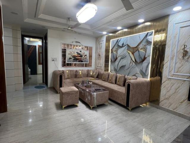 3 BHK Independent House in Dwarka Mor for rent New Delhi. The reference number is 19731440