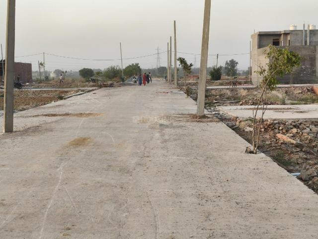 3 BHK Independent House in Duhai for resale Ghaziabad. The reference number is 20344377