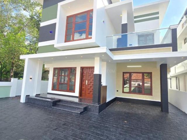 3 BHK Independent House in Edathala for resale Aluva. The reference number is 20365740