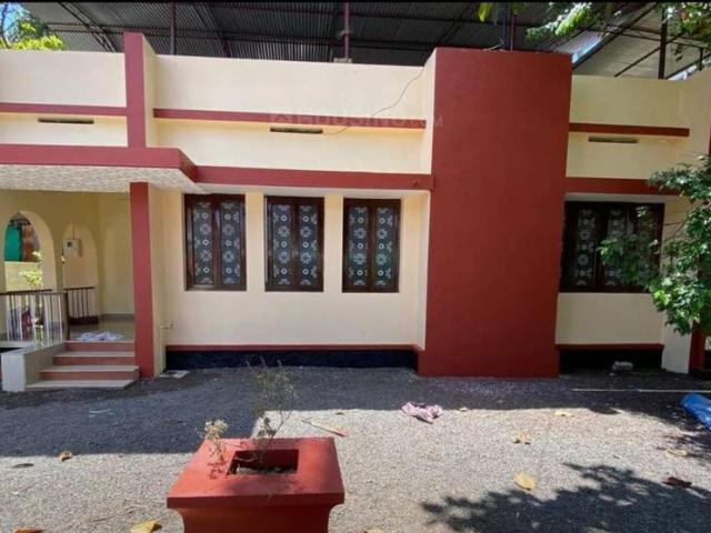 3 BHK Independent House in Elamakkara for rent Kochi. The reference number is 21031055