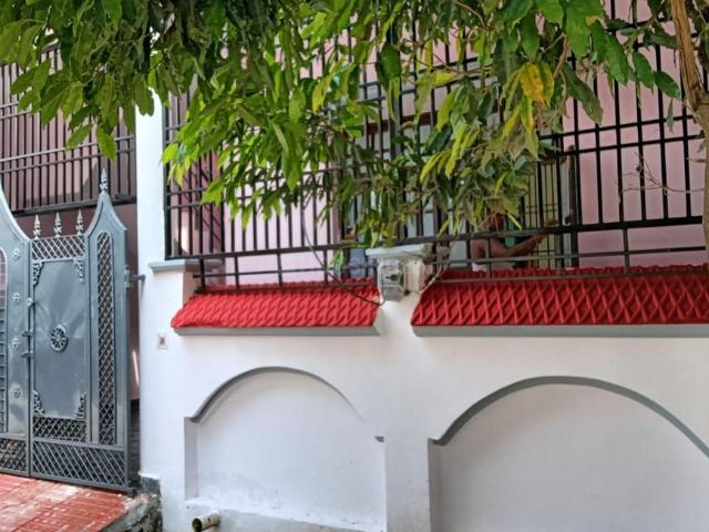 3 BHK Independent House in Fazullaganj for rent Lucknow. The reference number is 18451008