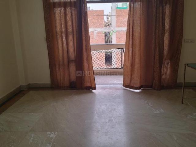 3 BHK Independent House in Freedom Fighters Enclave for resale New Delhi. The reference number is 20896167