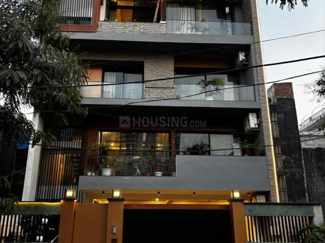 3 BHK Independent House in Gamma II for resale Greater Noida. The reference number is 20257991