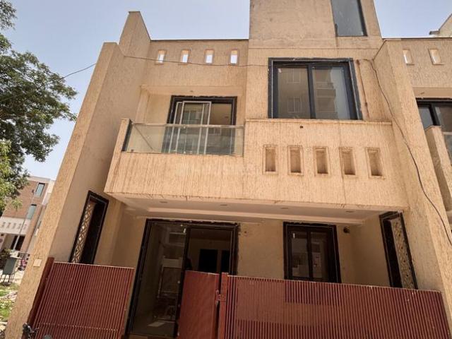 3 BHK Independent House in Gandhi Path West for resale Jaipur. The reference number is 20444101