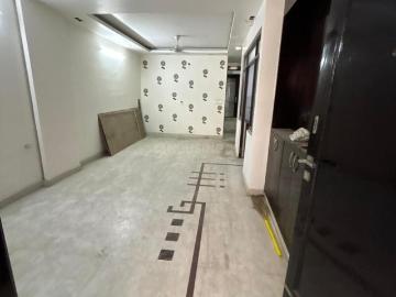3 BHK Independent House in Gagan Vihar for resale New Delhi. The reference number is 20386733