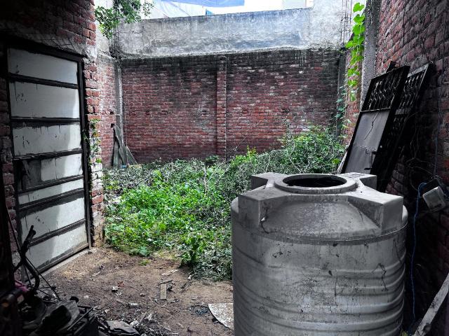 3 BHK Independent House in Garhi Harsaru for rent Gurgaon. The reference number is 21017099