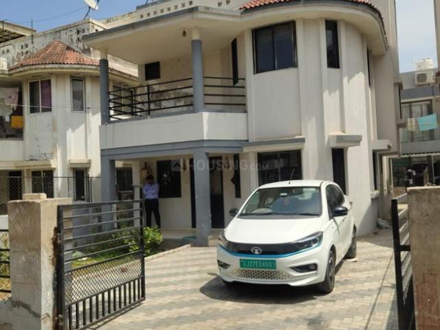 3 BHK Independent House in Ghuma for rent Ahmedabad. The reference number is 20589611