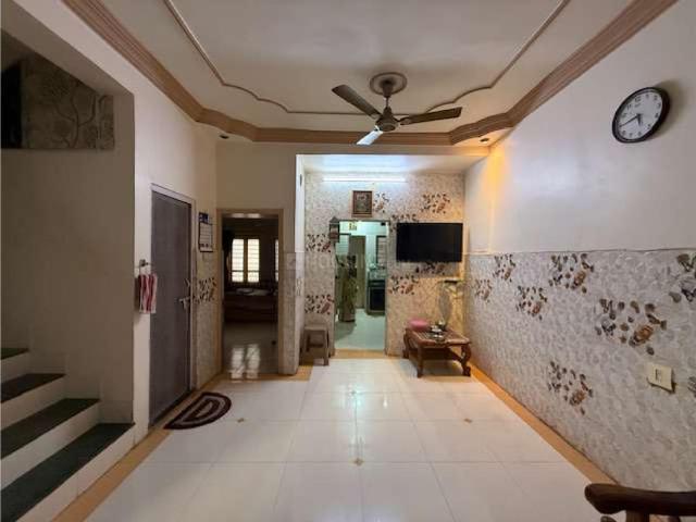 3 BHK Independent House in Ghuma for resale Ahmedabad. The reference number is 21236795