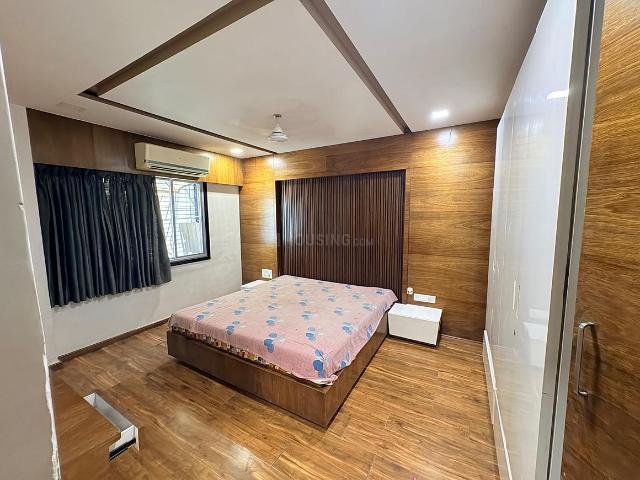 3 BHK Independent House in Godadara for rent Surat. The reference number is 21154995