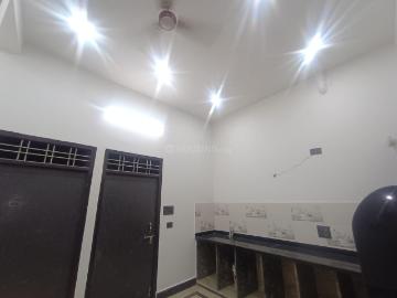 3 BHK Independent House in Govardhan for rent Mathura. The reference number is 17608084