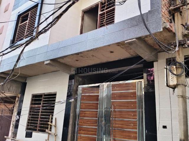 3 BHK Independent House in Govindpuram for resale Ghaziabad. The reference number is 19884524