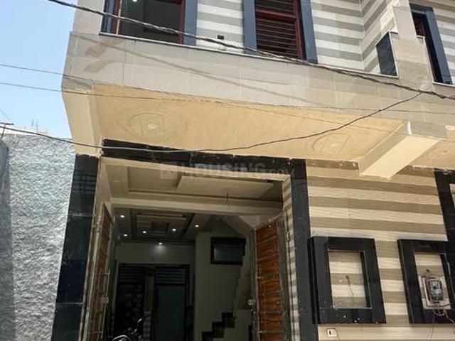 3 BHK Independent House in Govindpuram for resale Ghaziabad. The reference number is 20300906