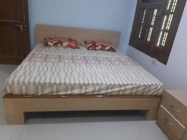 3 BHK Independent House in Indira Nagar for rent Lucknow. The reference number is 21380768