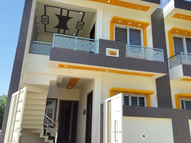 3 BHK Independent House in Indira Nagar for resale Lucknow. The reference number is 19973299
