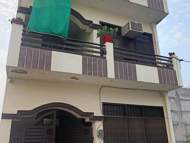 3 BHK Independent House in Jankipuram for rent Lucknow. The reference number is 18585280