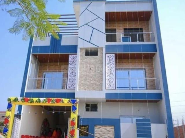 3 BHK Independent House in Kachana for rent Raipur. The reference number is 21058760