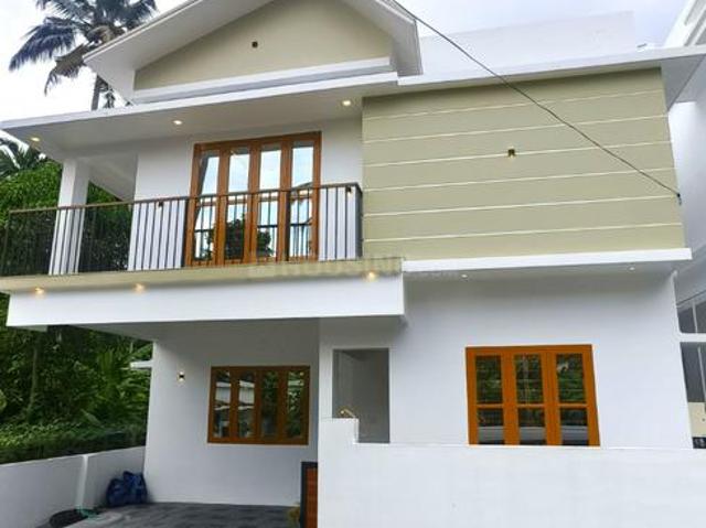 3 BHK Independent House in Kakkanad for resale Kochi. The reference number is 20330351