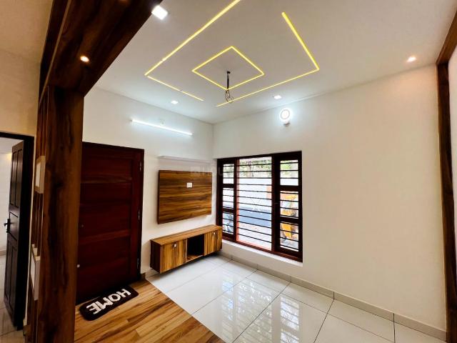 3 BHK Independent House in Kakkanad for resale Kochi. The reference number is 20421059