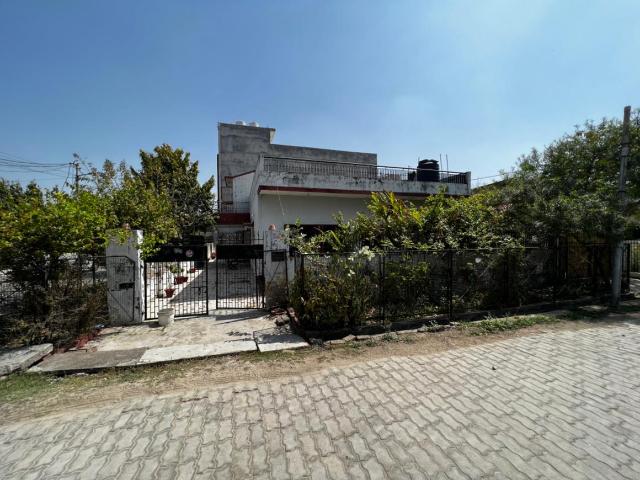 3 BHK Independent House in Kalyanpur for rent Kanpur. The reference number is 8586442