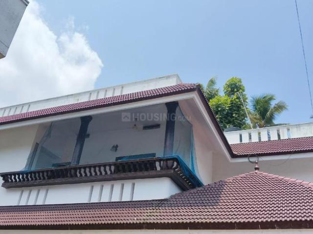 3 BHK Independent House in Kalamassery for rent Kochi. The reference number is 20990352