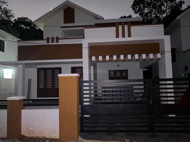 3 BHK Independent House in Kallekkad for rent Palakkad. The reference number is 20502630