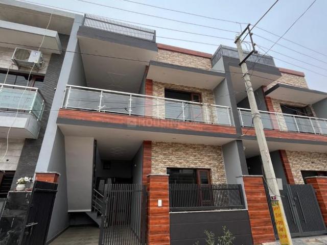 3 BHK Independent House in Kharar for resale Mohali. The reference number is 19373319