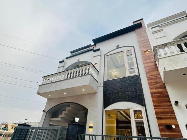 3 BHK Independent House in Kharar for resale Mohali. The reference number is 20934537