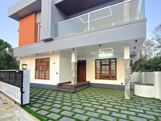 3 BHK Independent House in Kuzhivelippady for resale Kochi. The reference number is 19136666
