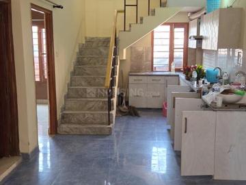 Rishikesh CHS, Abrol House, Andheri-Dahisar, Mumbai Suburban District, Maharashtra