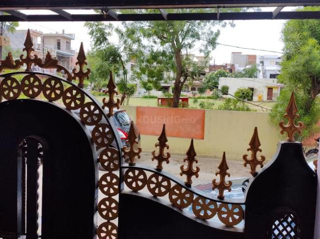 3 BHK Independent House in LDA Colony for rent Lucknow. The reference number is 20431646