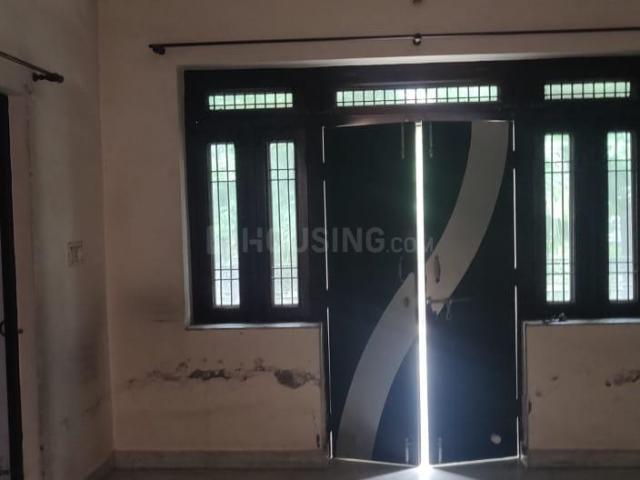 3 BHK Independent House in Lohamandi for rent Agra. The reference number is 14834075
