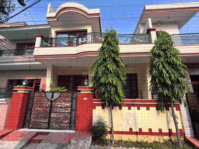 3 BHK Independent House in Lohgarh for resale Zirakpur. The reference number is 21198246