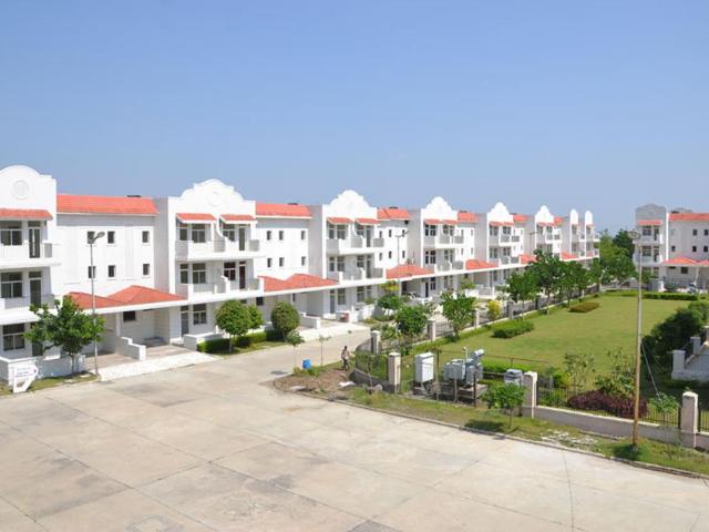 3 BHK Independent House in Manglia for resale Indore. The reference number is 21099443