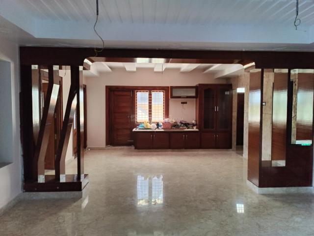 3 BHK Independent House in Maharani Peta for rent Visakhapatnam. The reference number is 11557565