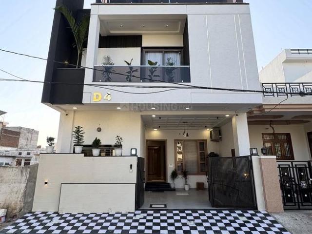 3 BHK Independent House in Mathpurena for resale Raipur. The reference number is 19272643