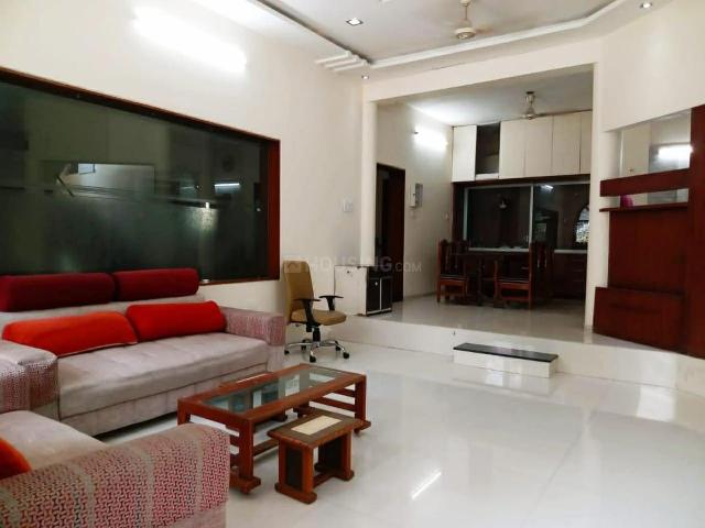 3 BHK Independent House in Memnagar for rent Ahmedabad. The reference number is 21176182