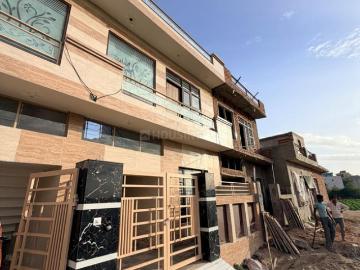 3 BHK Independent House in Mohan Nagar for resale Dera Bassi. The reference number is 19809665