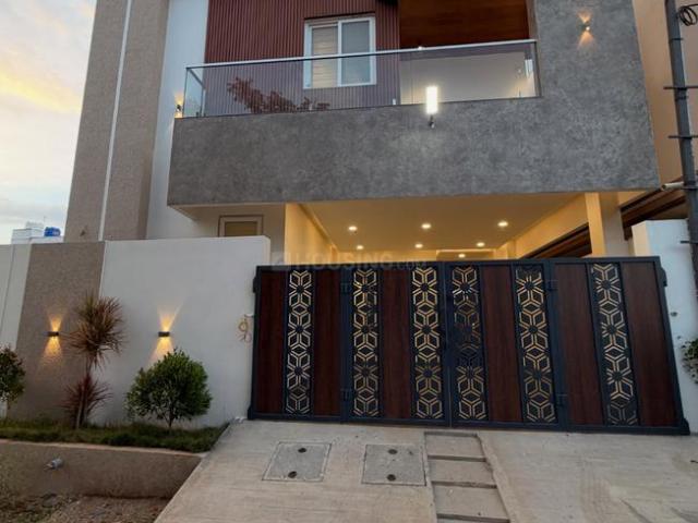 3 BHK Independent House in Mowa for resale Raipur. The reference number is 21060405