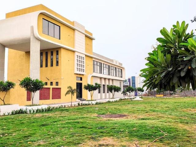 3 BHK Independent House in Mowa for resale Raipur. The reference number is 21075705