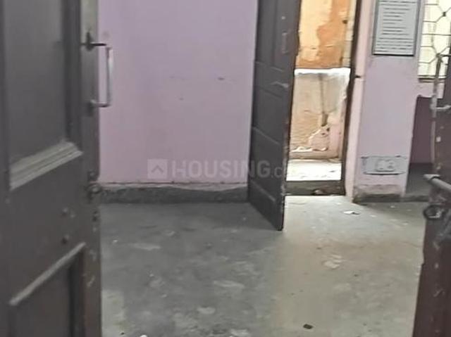 3 BHK Independent House in Mukherjee Nagar for resale New Delhi. The reference number is 18726971