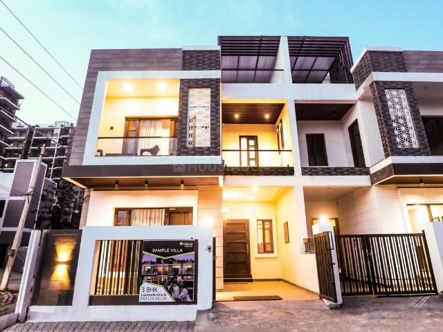 3 BHK Independent House in Nabha for resale Zirakpur. The reference number is 20657177
