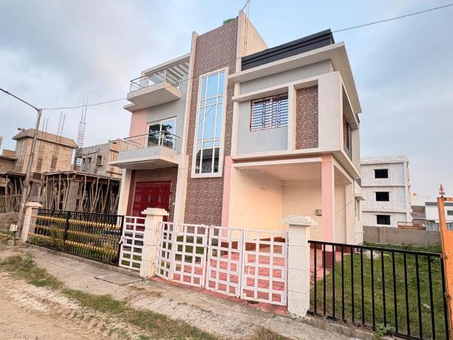 3 BHK Independent House in New Town for resale Kolkata. The reference number is 20657722