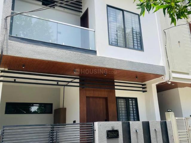 3 BHK Independent House in Nipania for rent Indore. The reference number is 21183912