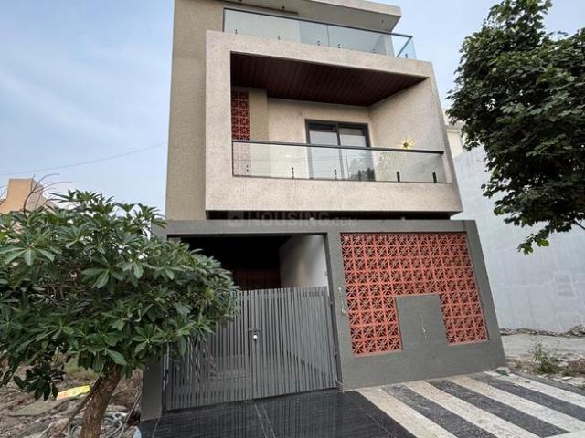 3 BHK Independent House in Nipania for resale Indore. The reference number is 18059683
