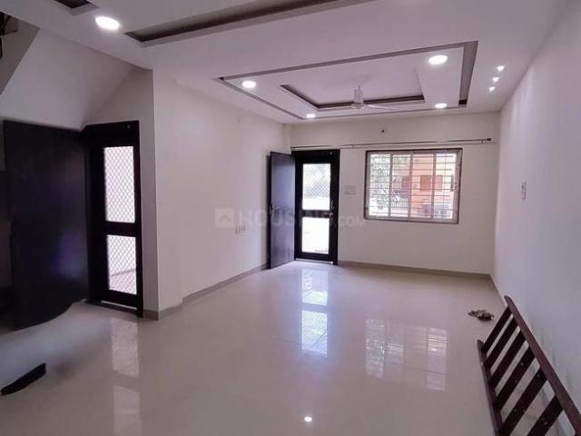 3 BHK Independent House in Nipania for resale Indore. The reference number is 19027572