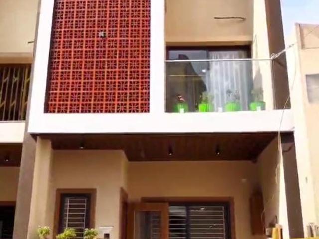 3 BHK Independent House in Nipania for resale Indore. The reference number is 20073343