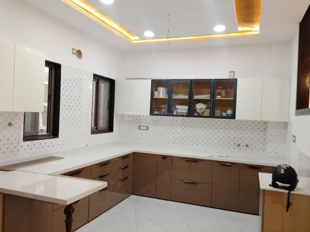 3 BHK Independent House in Nipania for resale Indore. The reference number is 21054573