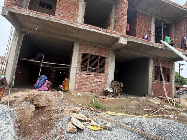 3 BHK Independent House in Noida Extension for resale Greater Noida. The reference number is 20782042