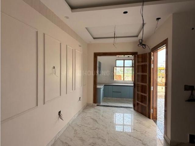 3 BHK Independent House in Noida Extension for resale Greater Noida. The reference number is 21033830